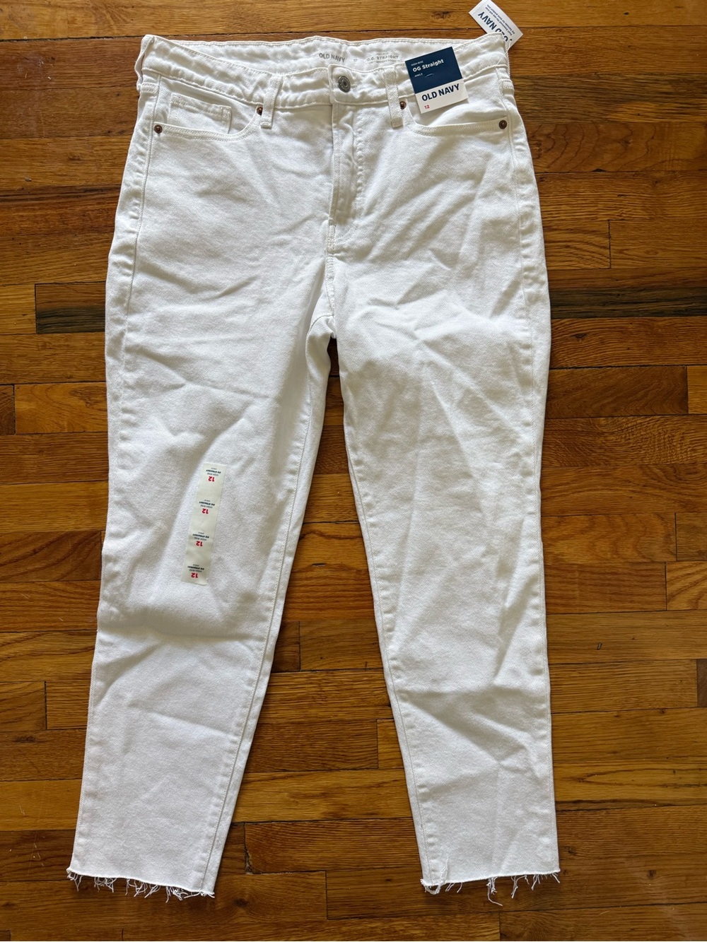 🤍 Old Navy White Ankle Crop High-Rise Jeans 🤍